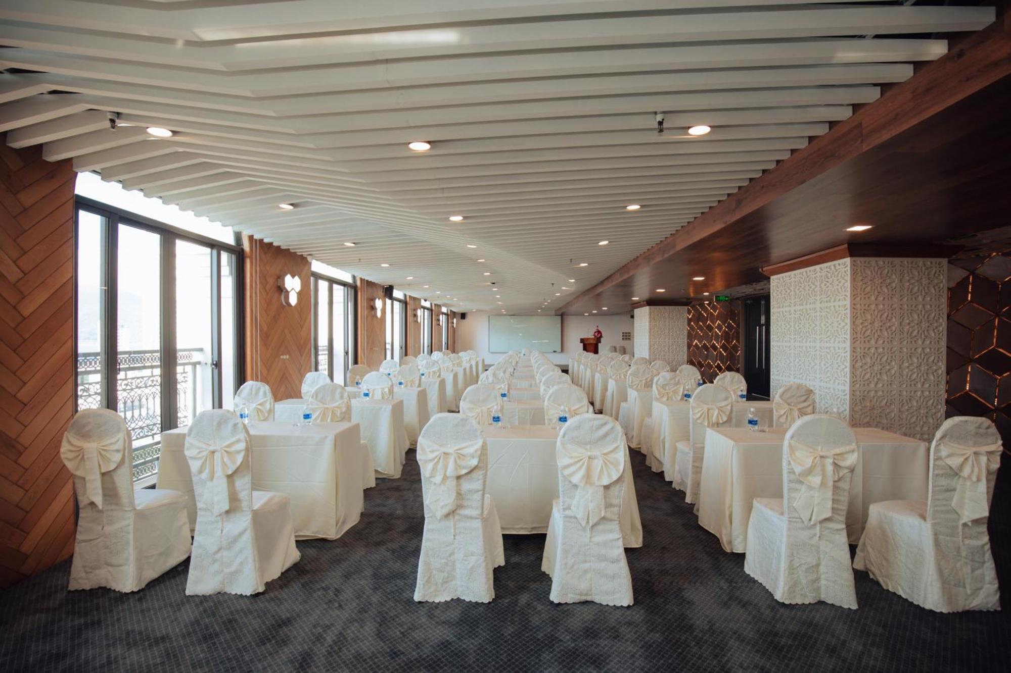 Danaciti Hotel Дананг Екстер'єр фото