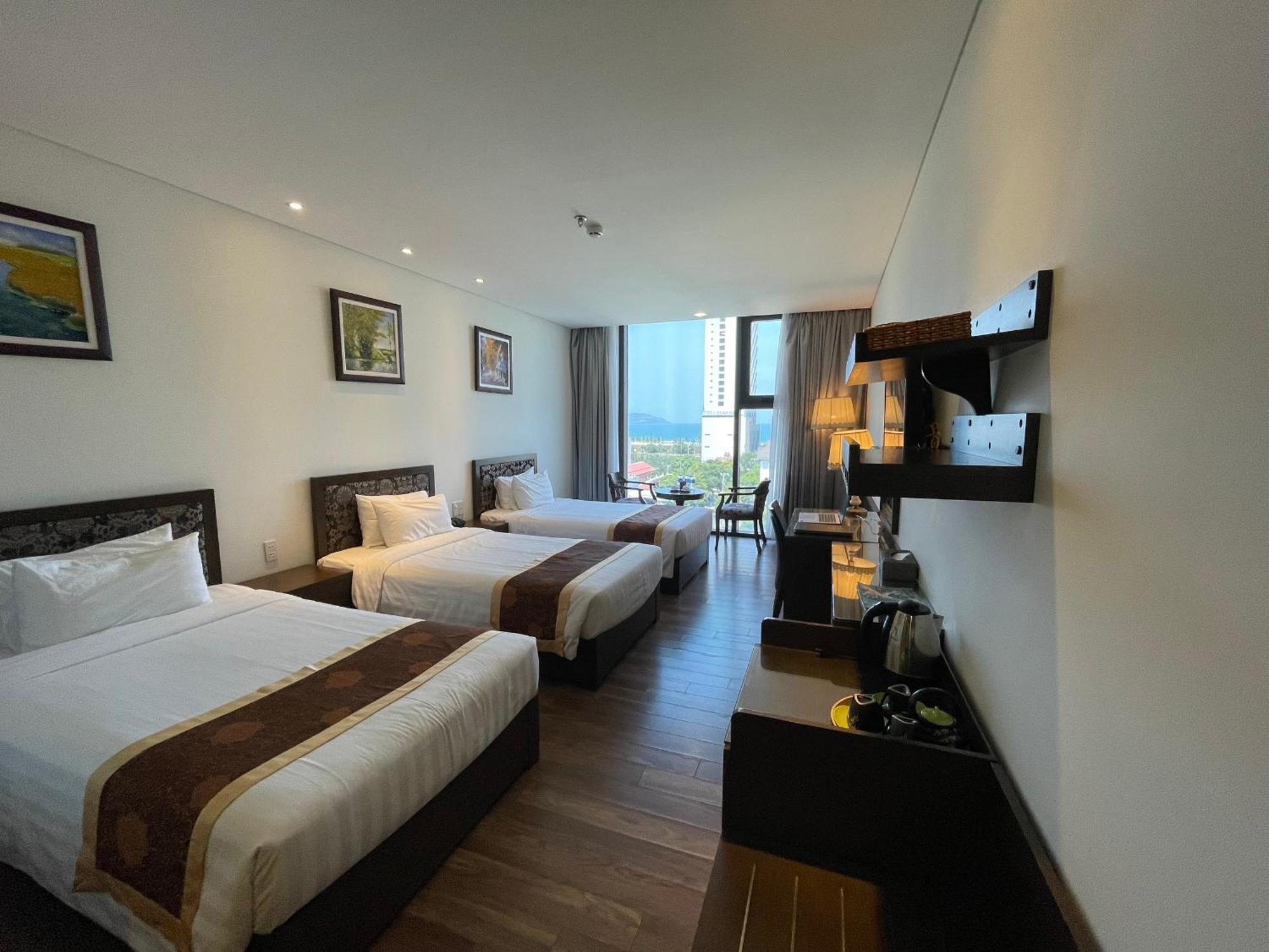 Danaciti Hotel Дананг Екстер'єр фото